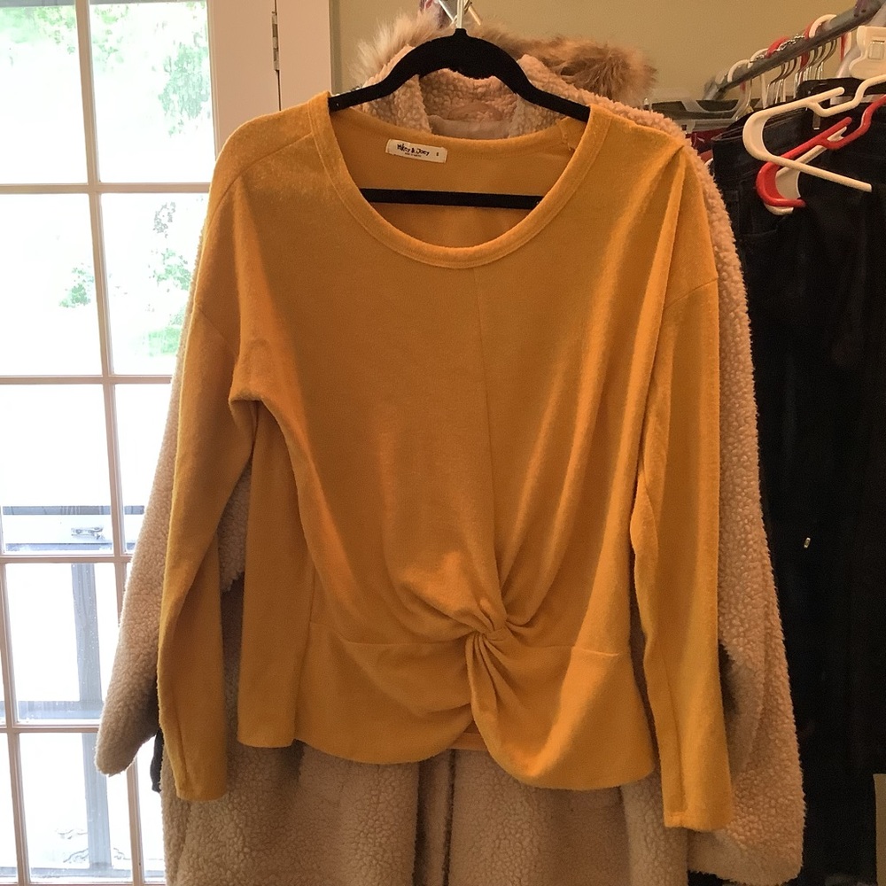 (Bin 4) Mikey and Joey twist knot, fuzzy sweater, Size S